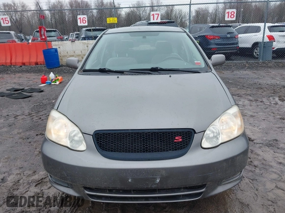 2004 Toyota Corolla CE with VIN 2T1BR32E74C213855, listed as a IAAI auction lot 42005412 with 181,911 mi miles. Bid and sale history available at carsss.com. Image 6.