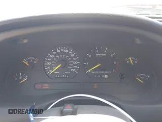 1995 Ford Mustang z VIN 1FALP45T9SF108805, wystawiony jako IAAI lot #41973172 z przebiegiem 81 796 mil mil oraz . Historia ofert i sprzedaży dostępna na DreamBid. Obrazek 7.