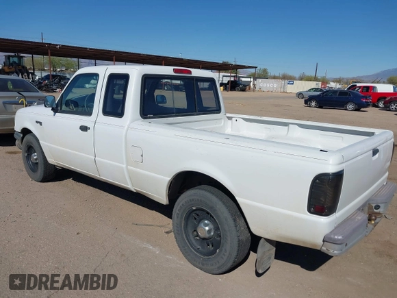 1995 Ford Ranger XL with VIN 1FTCR14A3SPA12083, listed as a IAAI auction lot 41814007 with 204,378 mi miles. Bid and sale history available at carsss.com. Image 3.