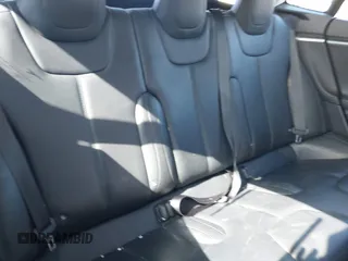 2015 Tesla Model S 85D with VIN 5YJSA1H25FFP70562, listed as a IAAI auction lot 41787957 with 177,688 mi miles. Bid and sale history available at carsss.com. Image 8.