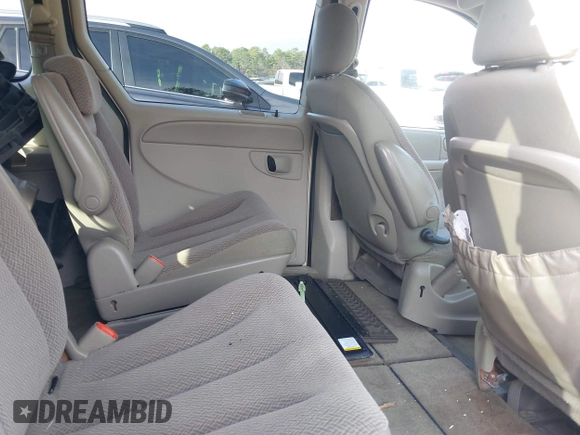 2007 Chrysler Town & Country LX with VIN 2A4GP44R77R191548, listed as a IAAI auction lot 41108692 with 170,981 mi miles and . Bid and sale history available at DreamBid. Image 8.