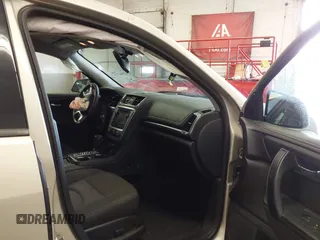 2014 GMC Acadia SLE with VIN 1GKKRPKD9EJ373583, listed as a IAAI auction lot 41586717 with 101,147 mi miles. Bid and sale history available at carsss.com. Image 5.