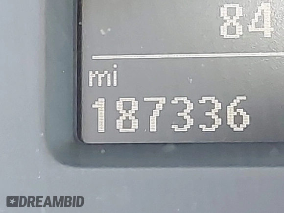 2015 Volkswagen Passat Sport с VIN 1VWBT7A36FC003247, выставлен на аукционе IAAI как лот 42468859 с пробегом 187 336 миль миль и . История ставок и продаж доступна на DreamBid. Изображение 7.