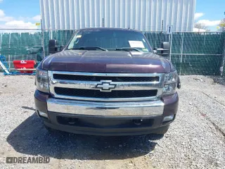 2008 Chevrolet Silverado 1500 LT w/1LT with VIN 2GCEK13M781169033, listed as a IAAI auction lot 42046307 with 153,468 mi miles. Bid and sale history available at carsss.com. Image 12.
