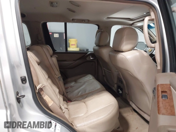 2005 Nissan Pathfinder SE with VIN 5N1AR18UX5C749610, listed as a IAAI auction lot 41109719 with 230,042 mi miles. Bid and sale history available at carsss.com. Image 8.