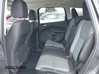 2016 Ford Escape SE z VIN 1FMCU9GX8GUA79697, wystawiony jako IAAI lot #42199779 z przebiegiem 131 826 mil mil oraz . Historia ofert i sprzedaży dostępna na DreamBid. Obrazek 8.