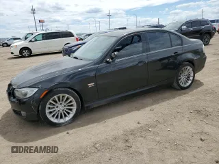 2011 BMW 3 Series 328i xDrive z VIN WBAPK7C5XBF086195, wystawiony jako Copart lot #55854765 z przebiegiem 173 203 mil mil oraz Szkoda całkowita • Salvage title. Historia ofert i sprzedaży dostępna na DreamBid. Obrazek 1.