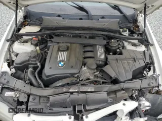 2011 BMW 3 Series 328i xDrive z VIN WBAPK5C56BA656016, wystawiony jako Copart lot #56149765 z przebiegiem Nie podano mil oraz Szkoda całkowita • Salvage title. Historia ofert i sprzedaży dostępna na DreamBid. Obrazek 11.