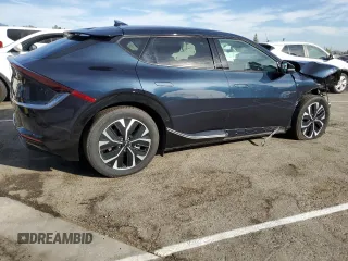 2023 Kia EV6 Wind with VIN KNDC34LA9P5602084, listed as a Copart auction lot 77227004 with 40,630 mi miles and Salvage Title. Bid and sale history available at carsss.com. Image 3.