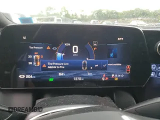 2024 Chevrolet Equinox EV LT z VIN 3GN7DLRP1RS260215, wystawiony jako Copart lot #56477025 z przebiegiem 7370 mil mil oraz Szkody całkowita. Historia ofert i sprzedaży dostępna na DreamBid. Obrazek 9.