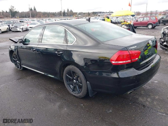 2015 Volkswagen Passat 1.8T SE w/Sunroof & Nav with VIN 1VWBT7A30FC031397, listed as a IAAI auction lot 41466798 with 70,714 mi miles. Bid and sale history available at carsss.com. Image 3.