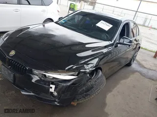 2015 BMW 3 Series 328i with VIN WBA3A5G53FNS89800, listed as a IAAI auction lot 41627009 with 122,413 mi miles. Bid and sale history available at carsss.com. Image 17.