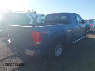 2013 GMC Sierra 1500 SLE z VIN 1GTR2VE77DZ392142, wystawiony jako IAAI lot #42280722 z przebiegiem 183 312 mil mil oraz . Historia ofert i sprzedaży dostępna na DreamBid. Obrazek 4.