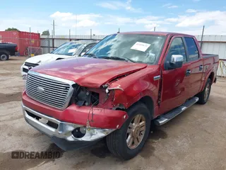 2008 Ford F-150 XLT z VIN 1FTPW12V58FB08893, wystawiony jako IAAI lot #42403673 z przebiegiem 150 955 mil mil oraz . Historia ofert i sprzedaży dostępna na DreamBid. Obrazek 18.