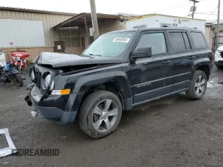 2016 Jeep Patriot High Altitude z VIN 1C4NJRFB1GD523644, wystawiony jako Copart lot #58668995 z przebiegiem 77 179 mil mil oraz Szkoda całkowita • Salvage title. Historia ofert i sprzedaży dostępna na DreamBid. Obrazek 1.