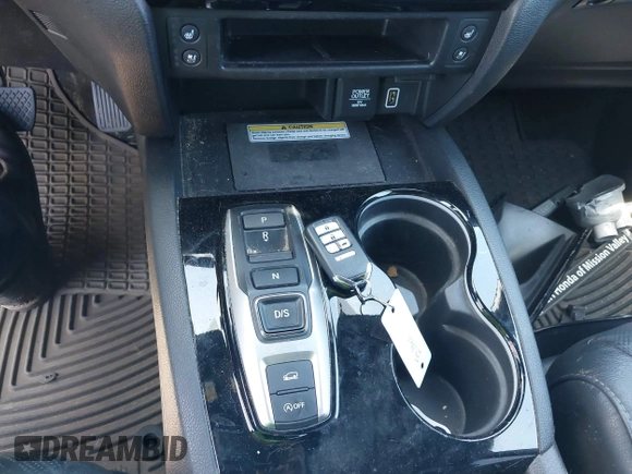 2019 Honda Passport Elite z VIN 5FNYF8H05KB009575, wystawiony jako IAAI lot #42804678 z przebiegiem 70 468 mil mil oraz . Historia ofert i sprzedaży dostępna na DreamBid. Obrazek 11.