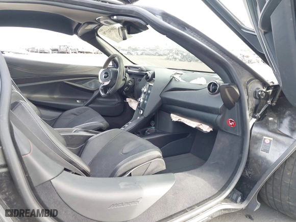 2021 McLaren 765LT with VIN SBM14RCA3MW765344, listed as a IAAI auction lot 40934179 with 10,900 mi miles. Bid and sale history available at carsss.com. Image 5.