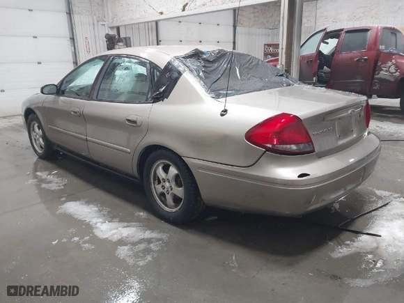 2005 Ford Taurus SE with VIN 1FAFP53U45A227863, listed as a IAAI auction lot 41222918 with 1 miles. Bid and sale history available at carsss.com. Image 3.