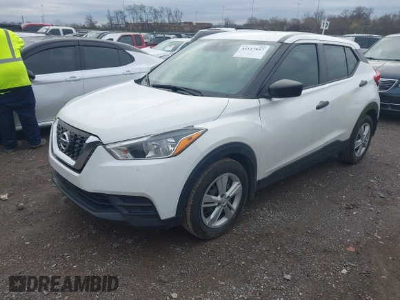 2020 Nissan Kicks S with VIN 3N1CP5BV7LL546450, listed as a IAAI auction lot 41117857 with 117,957 mi miles and . Bid and sale history available at carsss.com. Image 17.
