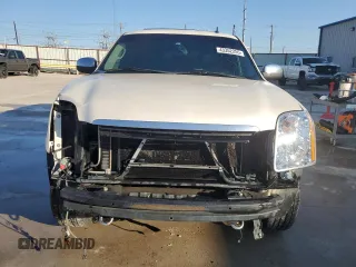 2009 GMC Yukon SLT w/4SB with VIN 1GKFK33099R167410, listed as a Copart auction lot 43352255 with 326,972 mi miles and Salvage Title. Bid and sale history available at carsss.com. Image 5.