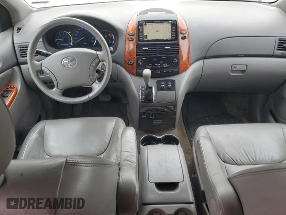 2008 Toyota Sienna XLE with VIN 5TDZK22C88S110131, listed as a Copart auction lot 47617865 with 159,036 mi miles and Salvage title. Bid and sale history available at DreamBid. Image 8.
