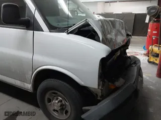 2021 Chevrolet Express Cargo Van with VIN 1GCWGAFP5M1184416, listed as a IAAI auction lot 41151344 with 116,757 mi miles. Bid and sale history available at carsss.com. Image 6.