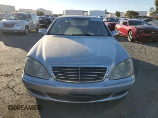 2005 Mercedes-Benz S-Class 4.3L with VIN WDBNG70J55A435521, listed as a Copart auction lot 79135004 with 89,864 mi miles and Salvage Title. Bid and sale history available at carsss.com. Image 5.