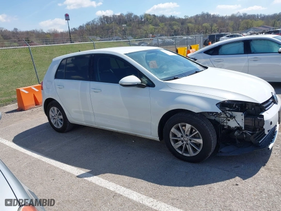2015 Volkswagen Golf TSI SEL with VIN 3VW217AU9FM010318, listed as a IAAI auction lot 41895333 with 1 mi miles. Bid and sale history available at carsss.com. Image 13.