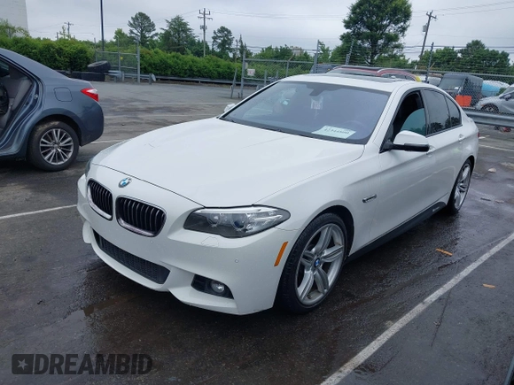 2014 BMW 5 Series 535d z VIN WBAXA5C53ED690727, wystawiony jako IAAI lot #42344800 z przebiegiem 128 153 mil mil oraz . Historia ofert i sprzedaży dostępna na DreamBid. Obrazek 17.