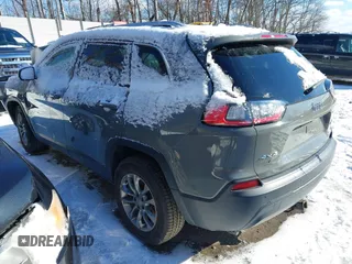 2019 Jeep Cherokee Latitude Plus with VIN 1C4PJMLB9KD469308, listed as a IAAI auction lot 41590025 with 46,676 mi miles. Bid and sale history available at carsss.com. Image 3.