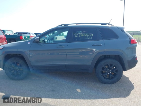 2015 Jeep Cherokee Trailhawk с VIN 1C4PJMBS7FW569497, выставлен на аукционе IAAI как лот 42744459 с пробегом 177 265 миль миль и . История ставок и продаж доступна на DreamBid. Изображение 14.