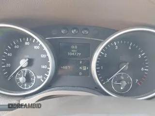 2007 Mercedes-Benz GL-Class with VIN 4JGBF71E77A210198, listed as a IAAI auction lot 42020424 with 104,729 mi miles. Bid and sale history available at carsss.com. Image 7.
