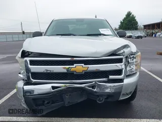 2011 Chevrolet Silverado 1500 LT with VIN 3GCPKSE30BG219790, listed as a IAAI auction lot 41163358 with 152,503 mi miles. Bid and sale history available at carsss.com. Image 12.