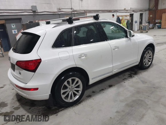 2015 Audi Q5 Progressiv with VIN WA1LFCFP8FA083935, listed as a IAAI auction lot 41822879 with 151,973 mi miles and . Bid and sale history available at DreamBid. Image 4.