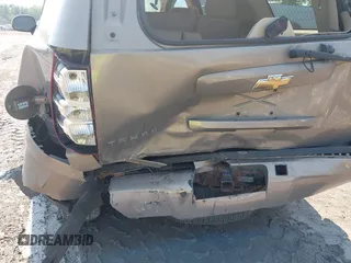 2007 Chevrolet Tahoe LTZ with VIN 1GNFK13077J130469, listed as a IAAI auction lot 42463054 with 126,266 mi miles and . Bid and sale history available at DreamBid. Image 6.