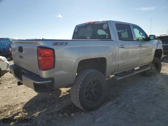 2017 Chevrolet Silverado 1500 LT with VIN 3GCUKREC8HG339387, listed as a Copart auction lot 46191195 with 180,593 mi miles and Salvage Title. Bid and sale history available at carsss.com. Image 3.