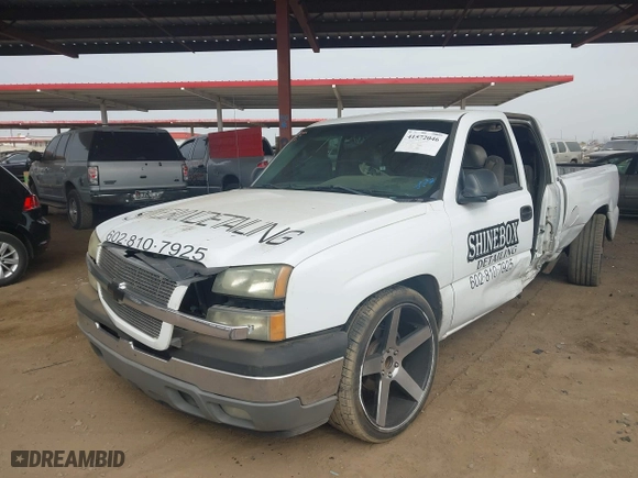2005 Chevrolet Silverado 1500 LS with VIN 1GCEC19VX5Z321239, listed as a IAAI auction lot 41572046 with 346,948 mi miles. Bid and sale history available at carsss.com. Image 17.