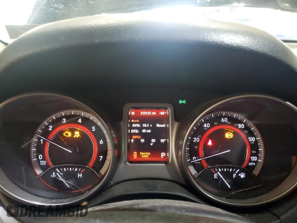 2015 Dodge Journey Crossroad with VIN 3C4PDDGGXFT725744, listed as a Copart auction lot 60808455 with 210,141 mi miles and Salvage title. Bid and sale history available at DreamBid. Image 9.