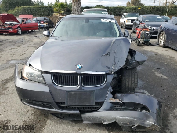 2006 BMW 3 Series 325i with VIN WBAVB17566NK31131, listed as a Copart auction lot 44514185 with 0 mi miles and Salvage Title. Bid and sale history available at carsss.com. Image 5.