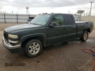 2000 Chevrolet Silverado 1500 LS with VIN 2GCEC19V4Y1133636, listed as a Copart auction lot 44198165 with 308,482 mi miles and Clean Title. Bid and sale history available at carsss.com. Image 1.