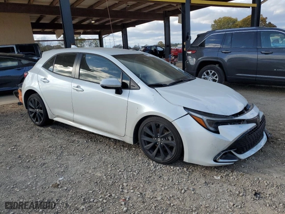 2023 Toyota Corolla Hatchback XSE with VIN JTNC4MBE0P3198794, listed as a Copart auction lot 82208124 with 28,722 mi miles and Salvage Title. Bid and sale history available at carsss.com. Image 4.