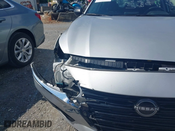 2024 Nissan Altima SV with VIN 1N4BL4DV4RN353196, listed as a IAAI auction lot 42643904 with 37,424 mi miles and . Bid and sale history available at DreamBid. Image 17.