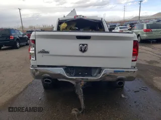 2018 Ram 1500 Big Horn z VIN 1C6RR6LMXJS263317, wystawiony jako Copart lot #47541705 z przebiegiem Nie podano mil oraz Nie do naprawy • Non repairable. Historia ofert i sprzedaży dostępna na DreamBid. Obrazek 6.