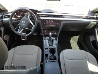 2021 Volkswagen Arteon SE с VIN WVWAR7AN5ME008343, выставлен на аукционе Copart как лот 47946943 с пробегом 25 028 миль миль и . История ставок и продаж доступна на DreamBid. Изображение 8.
