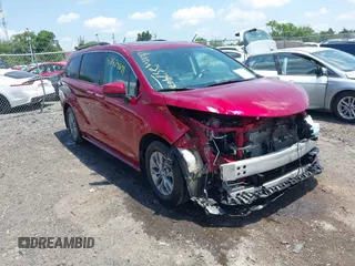 2021 Toyota Sienna XLE with VIN 5TDYSKFC5MS018541, listed as a IAAI auction lot 42579671 with 86,949 mi miles and . Bid and sale history available at DreamBid. Image 1.