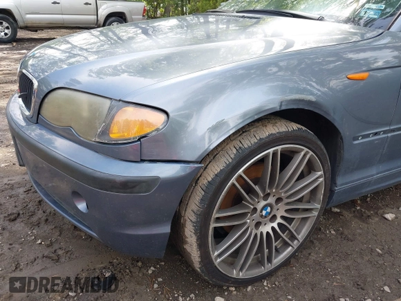 2004 BMW 3 Series 325i z VIN WBAET37424NJ47238, wystawiony jako IAAI lot #42321304 z przebiegiem 158 663 mil mil oraz . Historia ofert i sprzedaży dostępna na DreamBid. Obrazek 6.