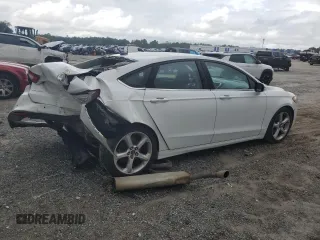 2016 Ford Fusion SE with VIN 3FA6P0H70GR218673, listed as a Copart auction lot 70370794 with 146,982 mi miles and Salvage Title. Bid and sale history available at DreamBid. Image 3.