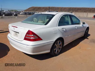 2006 Mercedes-Benz C 280 Luxury с VIN WDBRF54H06F832784, выставлен на аукционе IAAI как лот 42702556 с пробегом 143 100 миль миль и . История ставок и продаж доступна на DreamBid. Изображение 4.