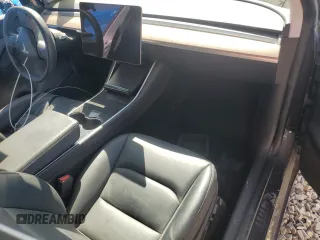 2020 Tesla Model Y Long Range with VIN 5YJYGDEE8LF045798, listed as a Copart auction lot 53689115 with 35,882 mi miles and Salvage Title. Bid and sale history available at DreamBid. Image 8.