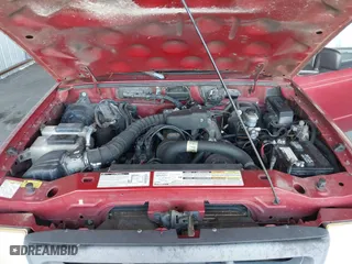 1998 Ford Ranger XL with VIN 1FTYR10C6WUB04132, listed as a IAAI auction lot 41631595 with 170,948 mi miles. Bid and sale history available at carsss.com. Image 10.